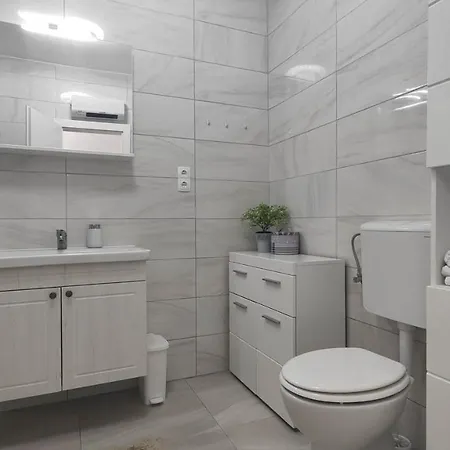 Gold And Silver Διαμέρισμα *